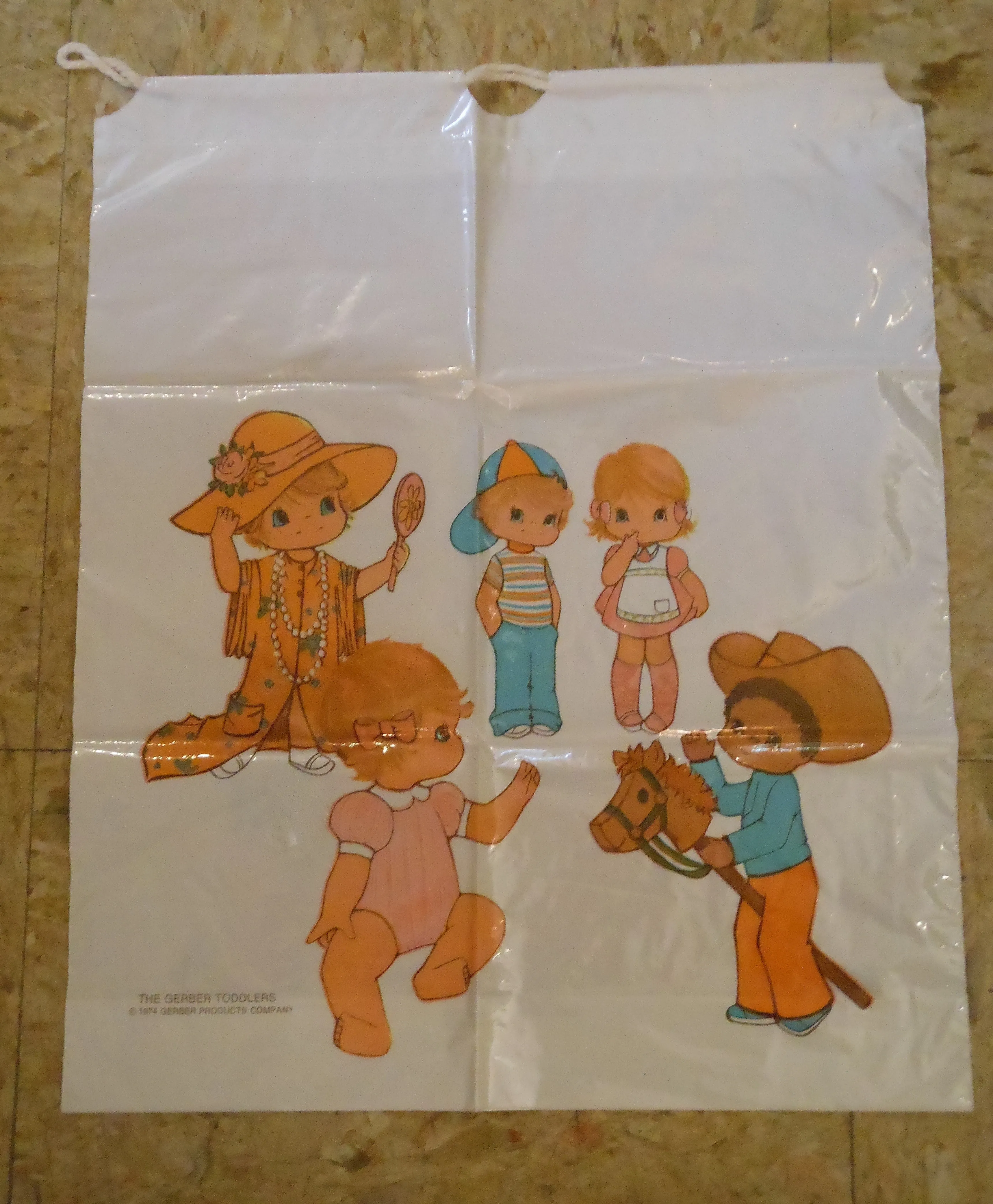 1974 Gerber Toddlers Plastic Shopping Bags