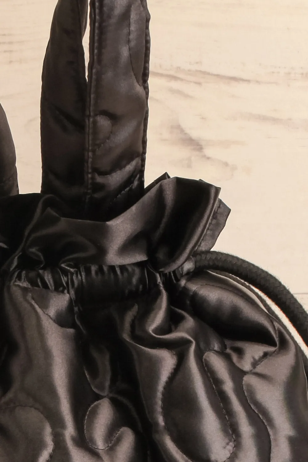 Arhi-Anne | Puffy Black Drawstring Tote Bag
