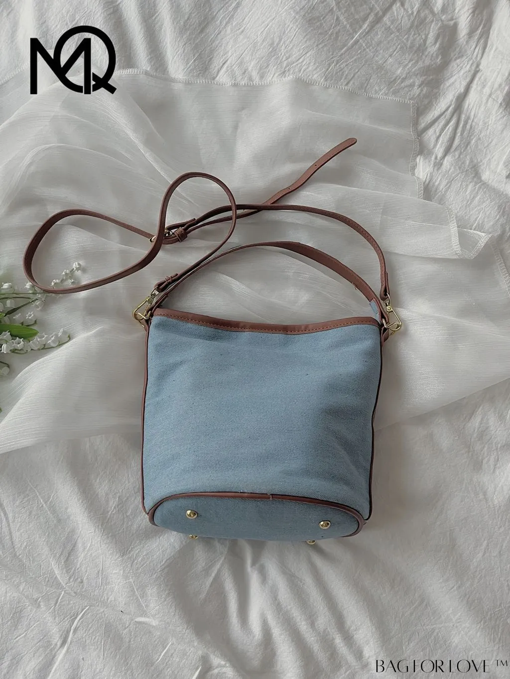 BagForLove - Sleek Top Handle Bucket Bag with Contrast Binding Design