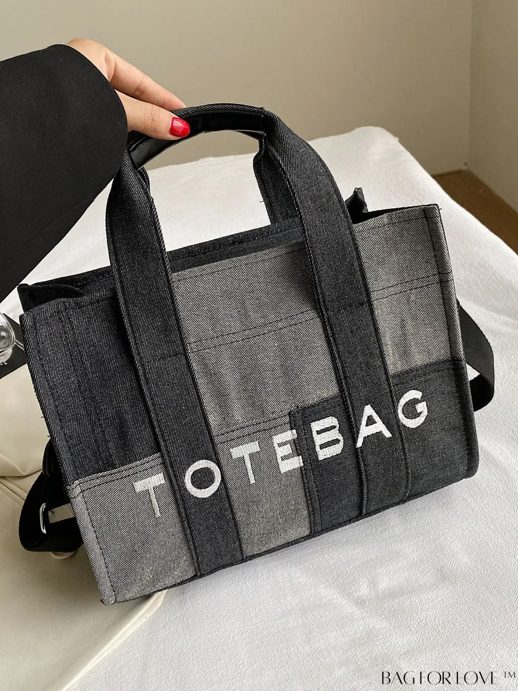 BagForLove - Stylish Denim Tote Bag with Spacious Capacity for Everyday Commutes