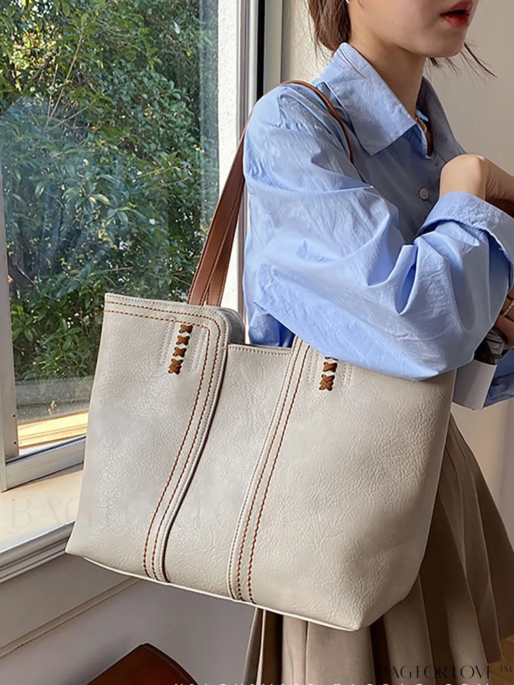BagForLove - Stylish Oversized Tote - Maximized Storage for Fashionable Individuals