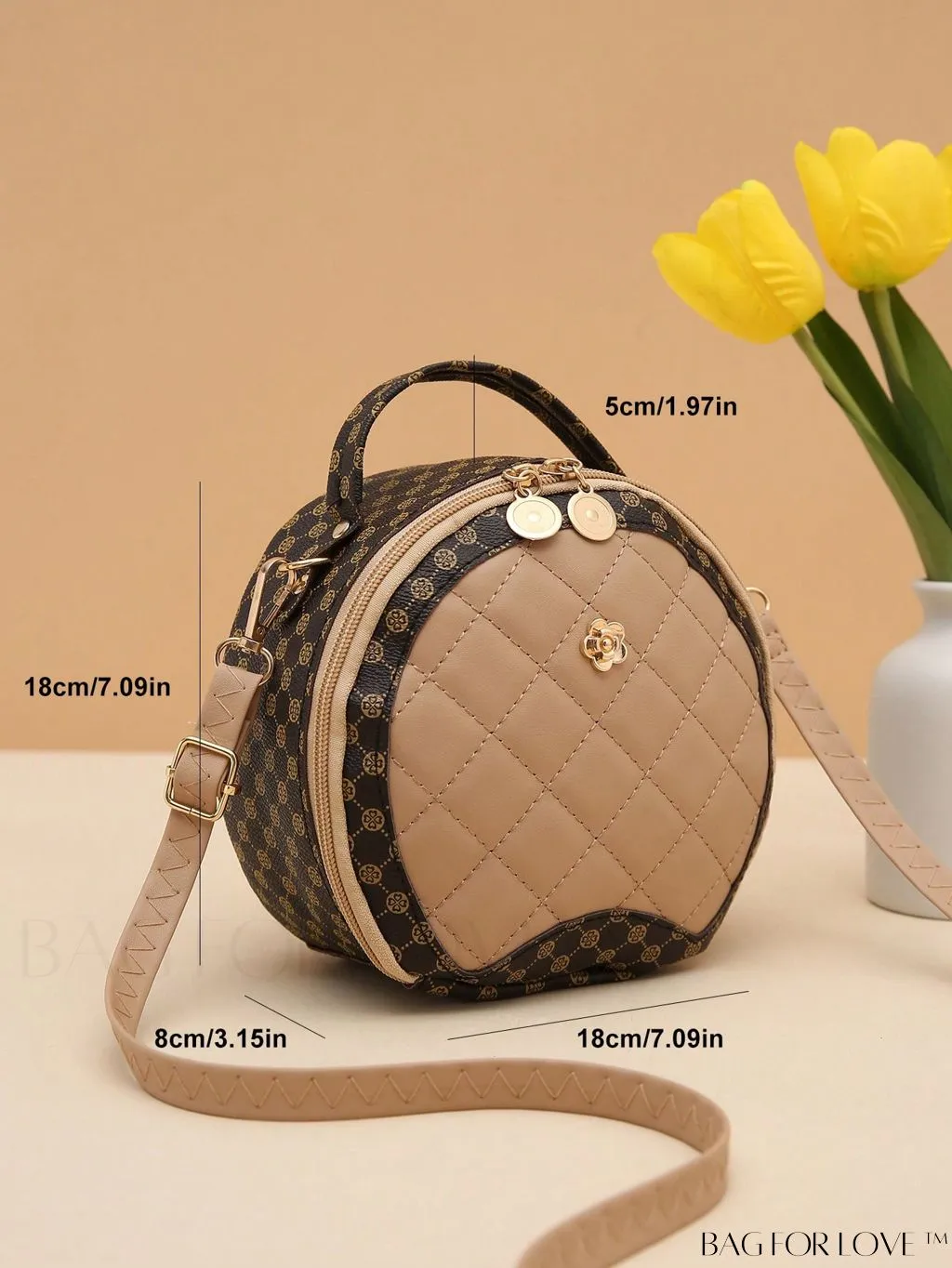 BagForLove - Swan-Embellished Metallic Fashion Handbag with Exquisite Stitching