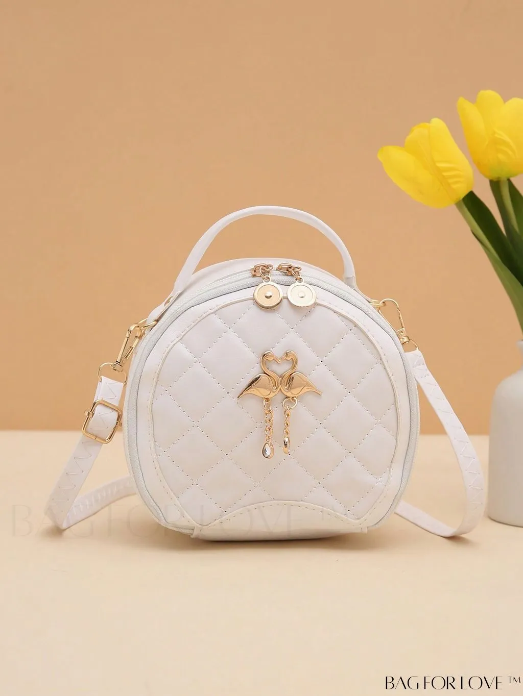 BagForLove - Swan-Embellished Metallic Fashion Handbag with Exquisite Stitching