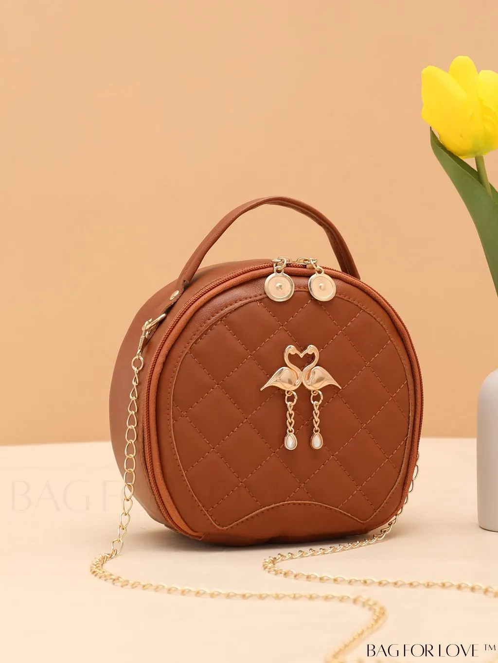 BagForLove - Swan-Embellished Metallic Fashion Handbag with Exquisite Stitching
