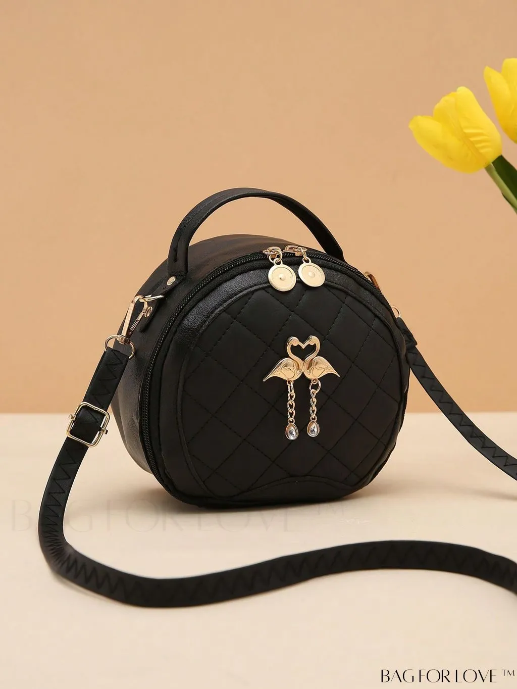 BagForLove - Swan-Embellished Metallic Fashion Handbag with Exquisite Stitching
