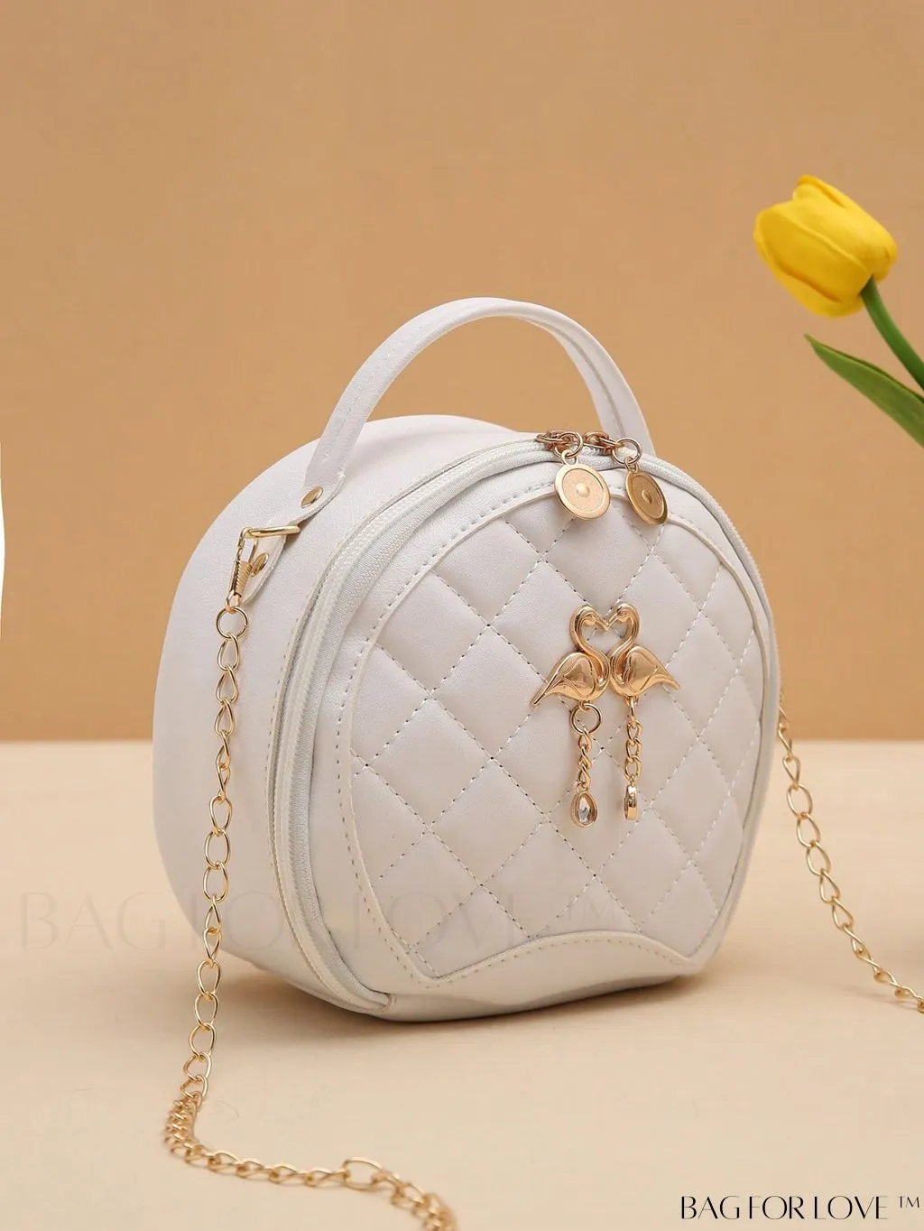 BagForLove - Swan-Embellished Metallic Fashion Handbag with Exquisite Stitching