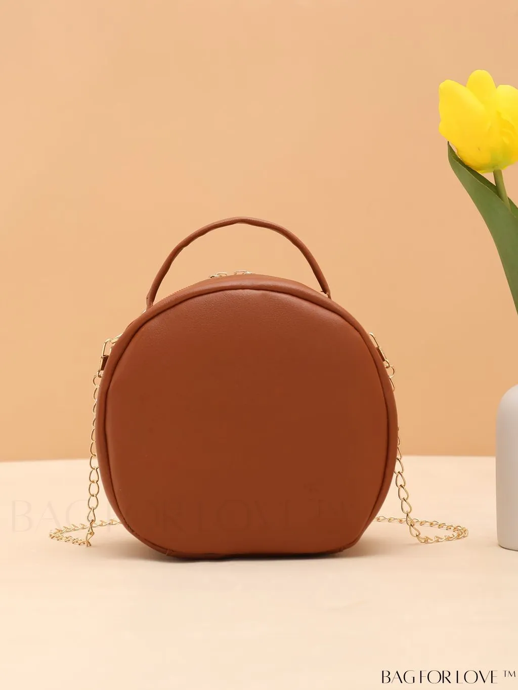 BagForLove - Swan-Embellished Metallic Fashion Handbag with Exquisite Stitching