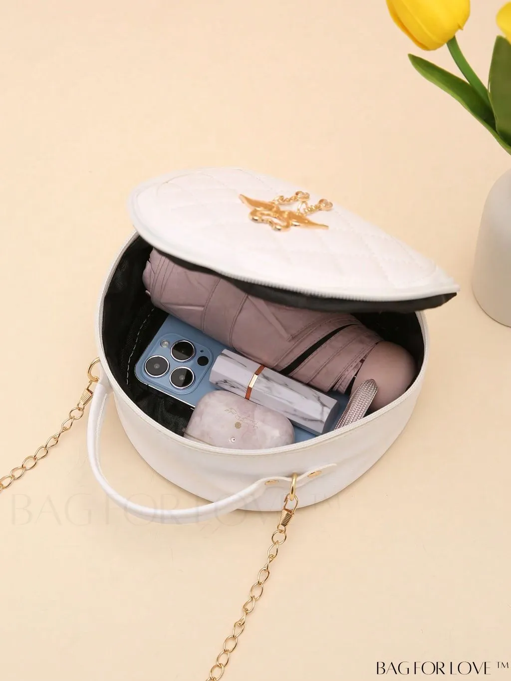 BagForLove - Swan-Embellished Metallic Fashion Handbag with Exquisite Stitching