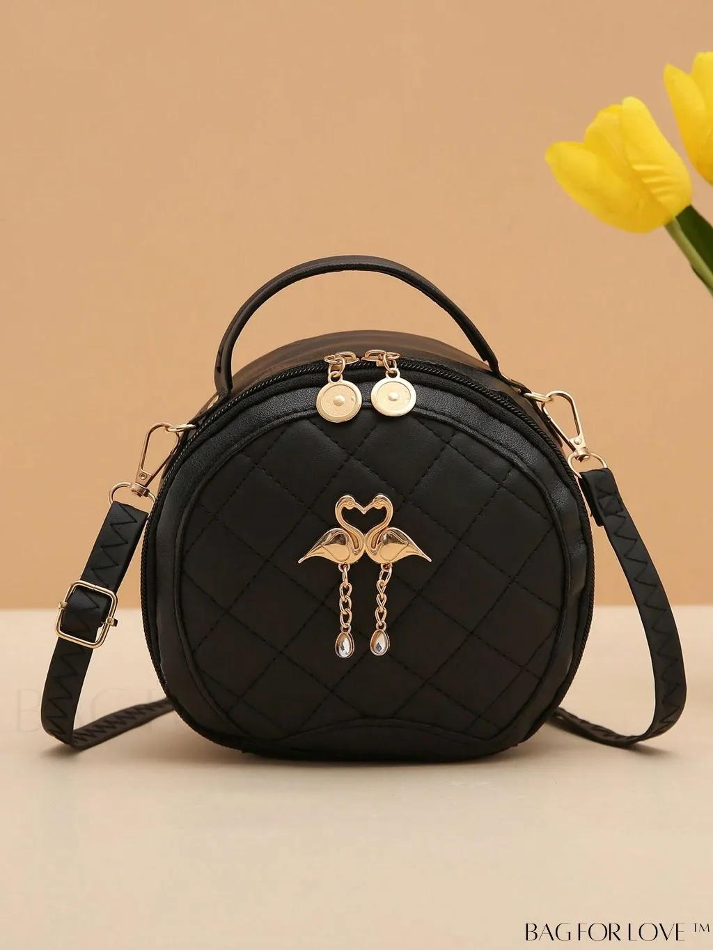 BagForLove - Swan-Embellished Metallic Fashion Handbag with Exquisite Stitching