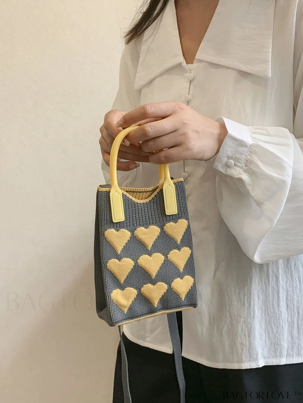 BagForLove - Womens Heart-Patterned Crochet Handbag with Phone Compartment