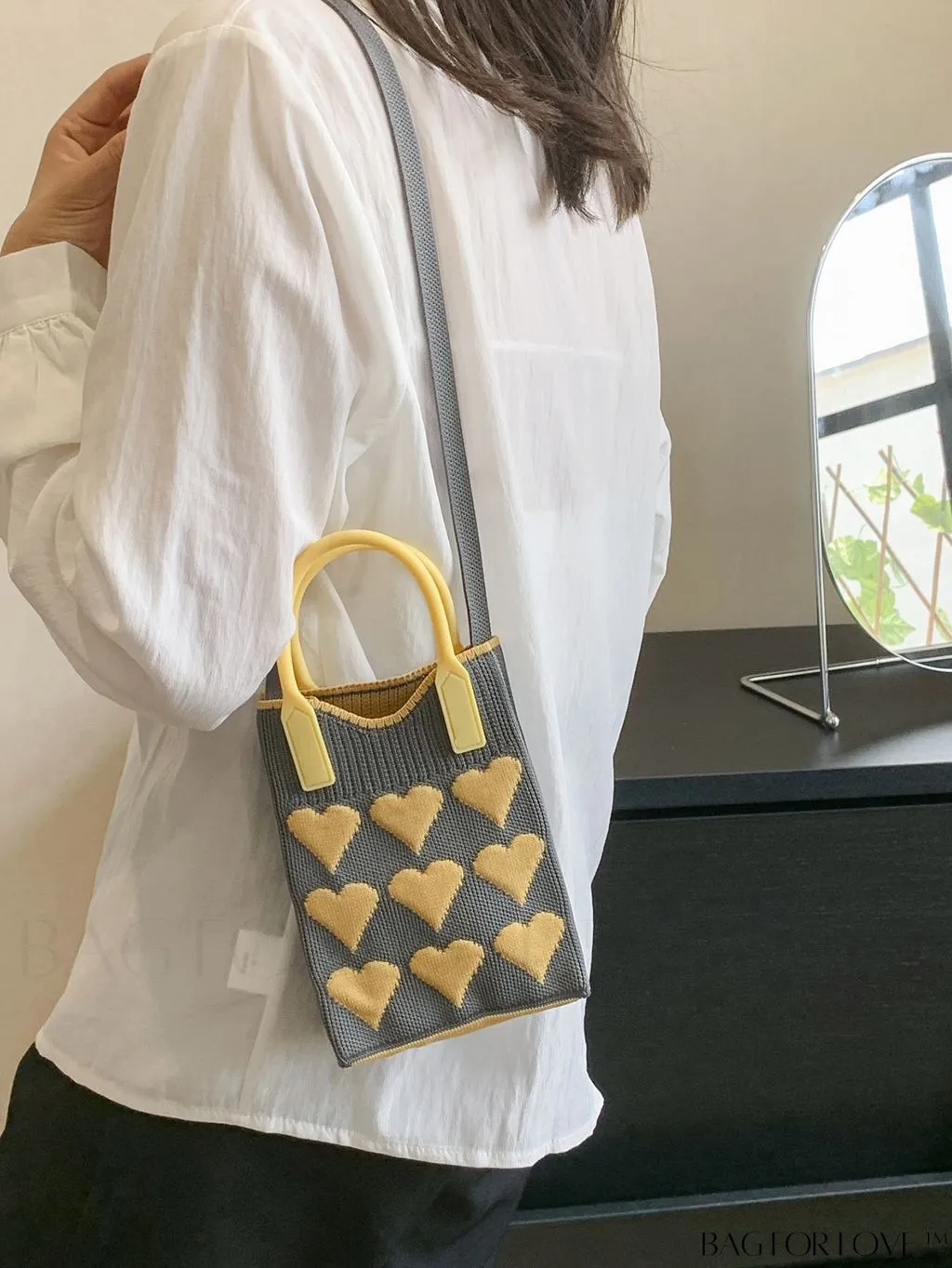 BagForLove - Womens Heart-Patterned Crochet Handbag with Phone Compartment