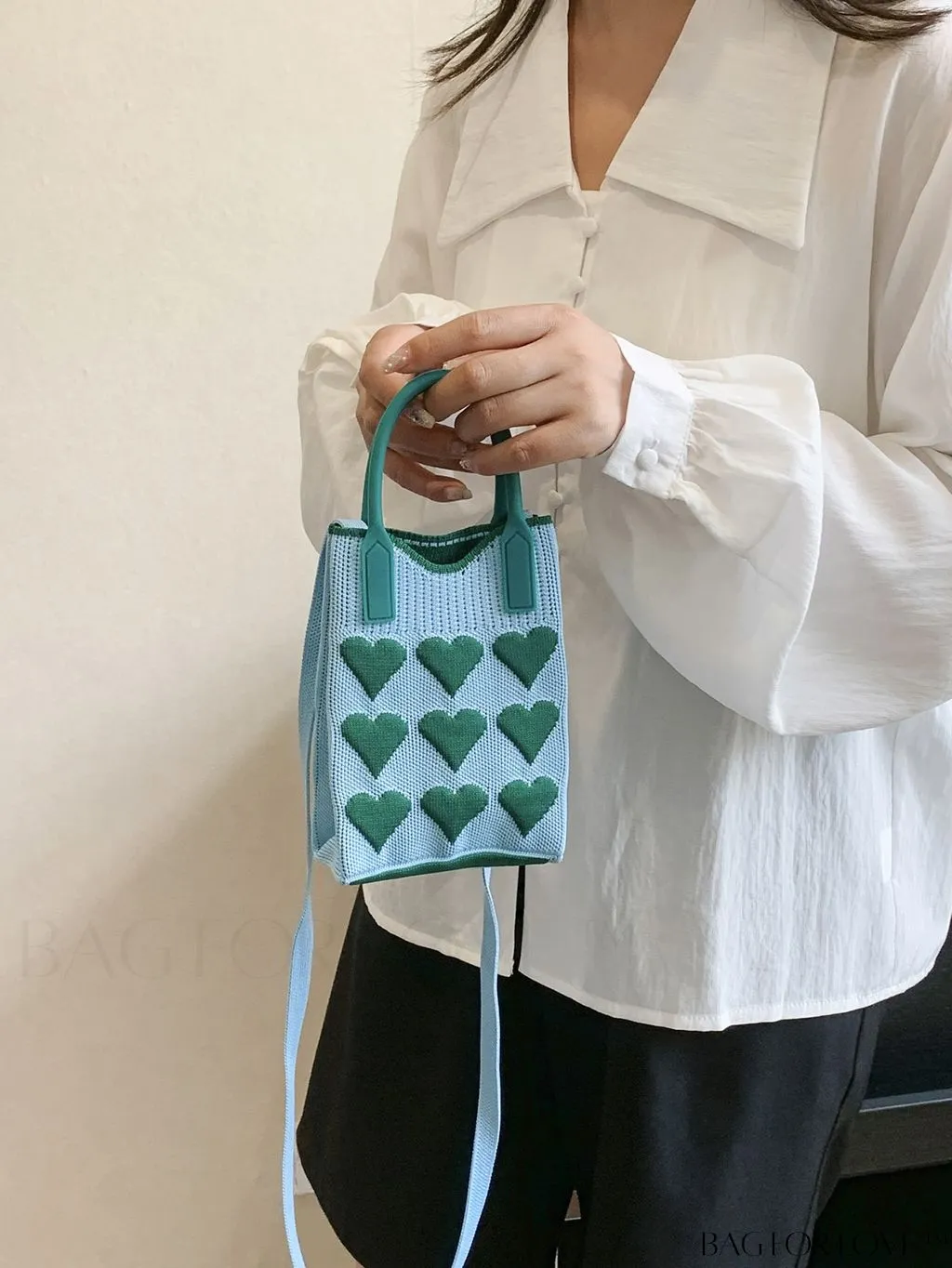 BagForLove - Womens Heart-Patterned Crochet Handbag with Phone Compartment