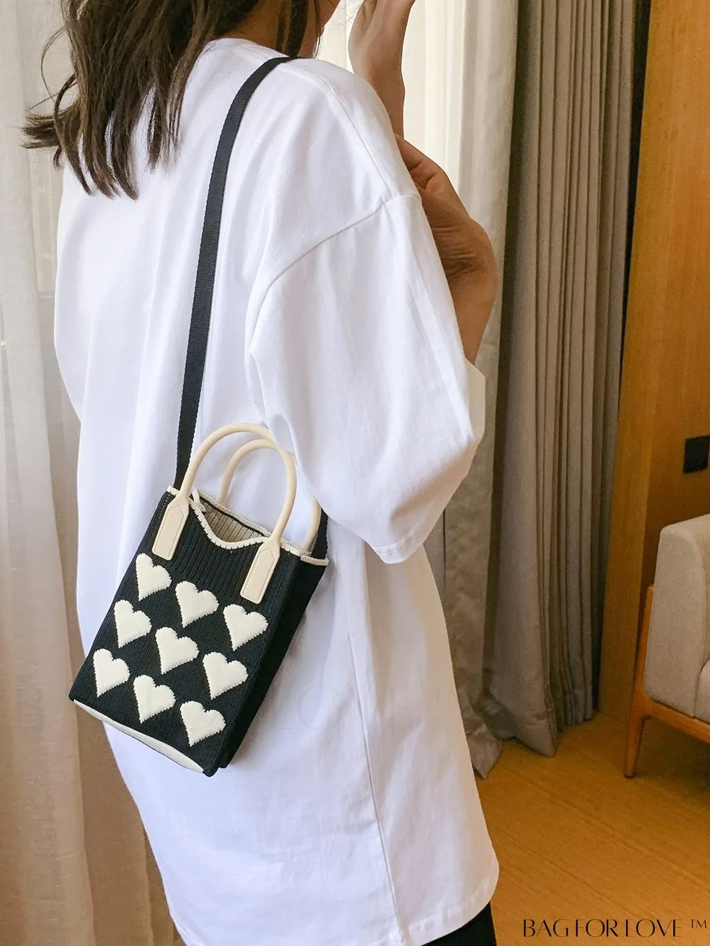 BagForLove - Womens Heart-Patterned Crochet Handbag with Phone Compartment
