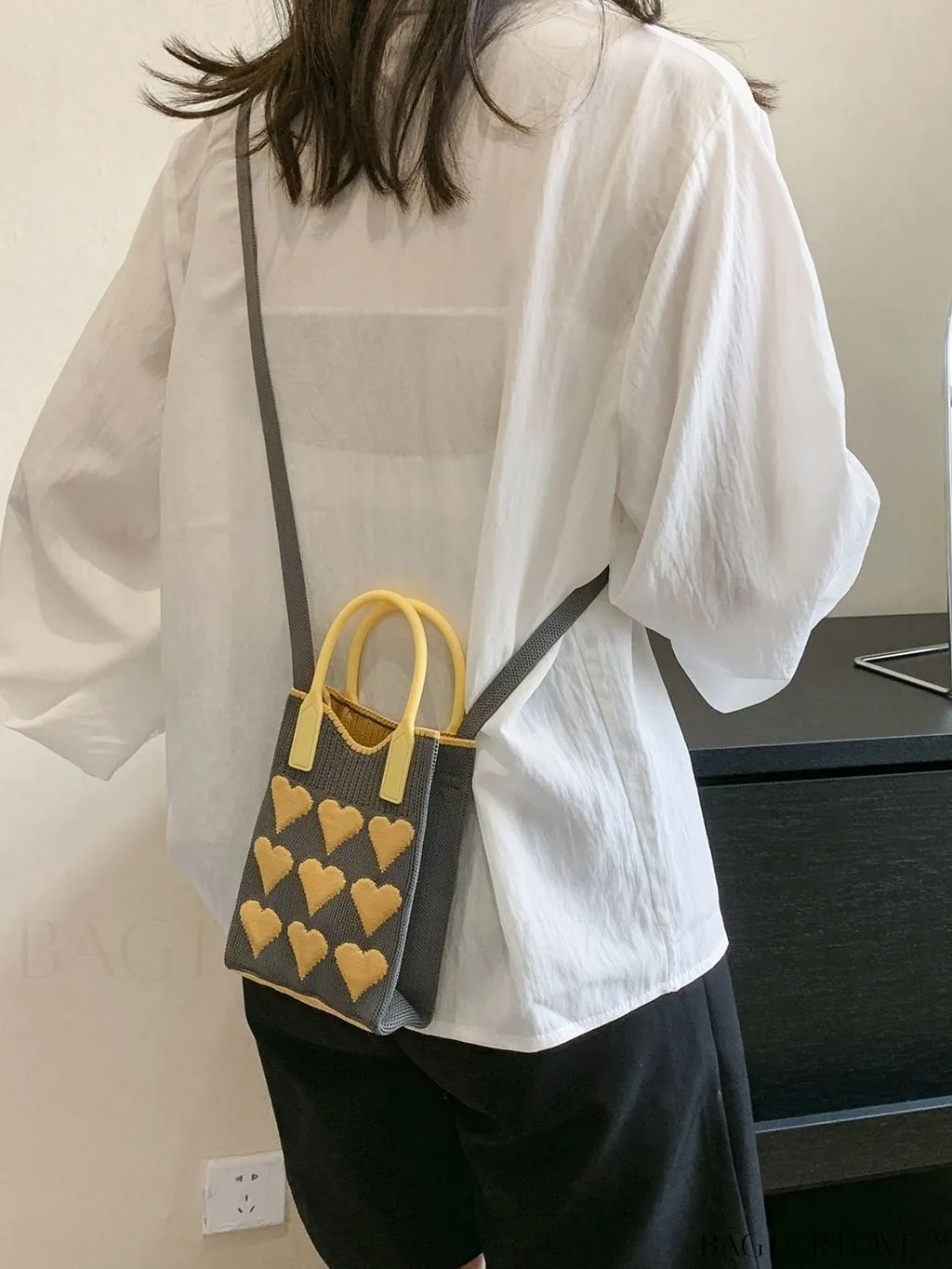 BagForLove - Womens Heart-Patterned Crochet Handbag with Phone Compartment