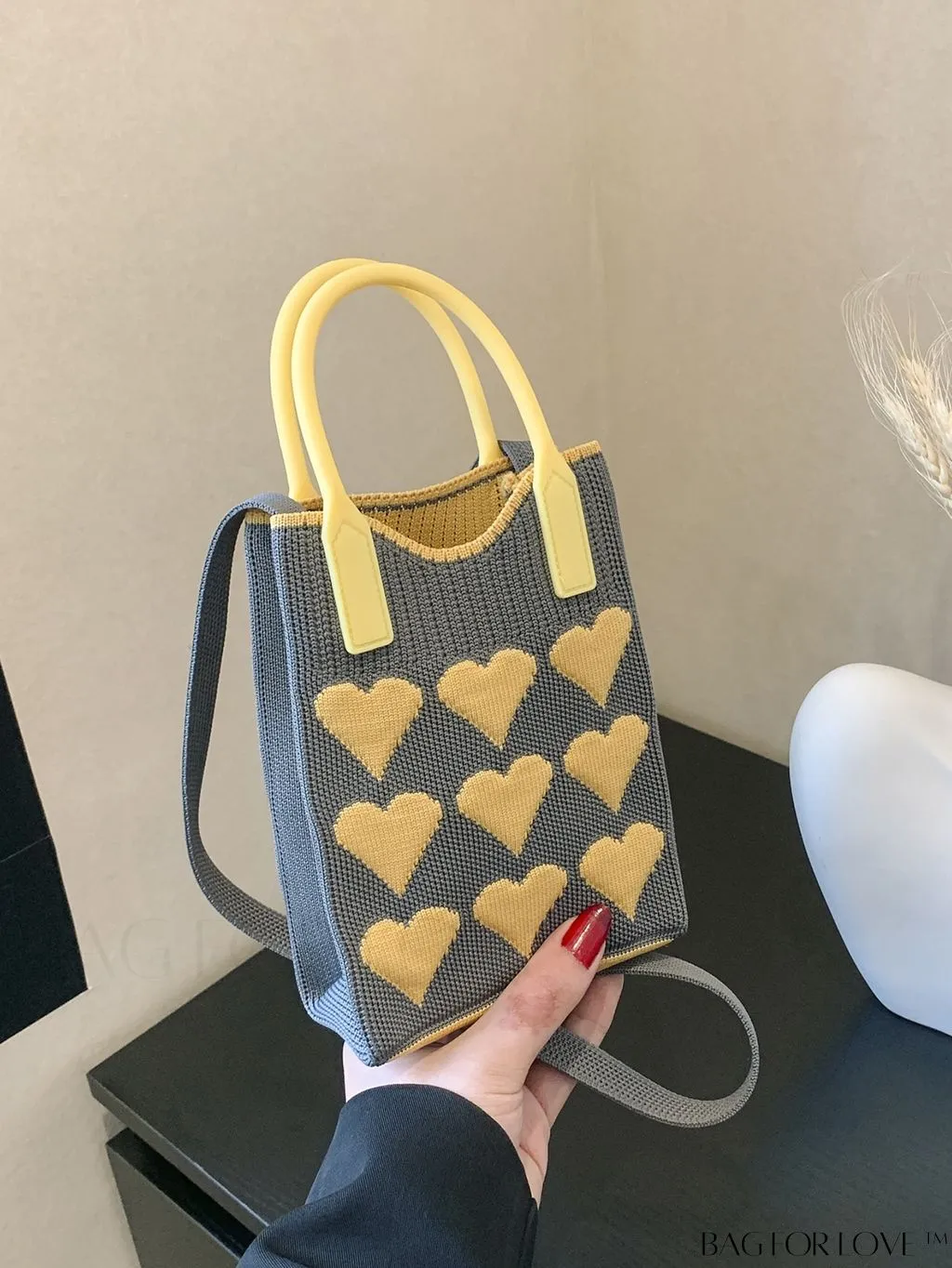 BagForLove - Womens Heart-Patterned Crochet Handbag with Phone Compartment