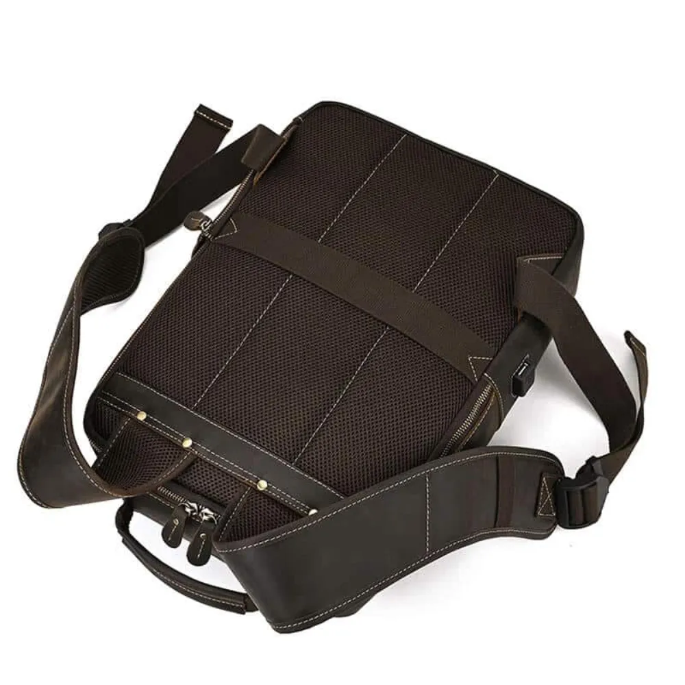 ﻿Brown Heritage Leather Backpack