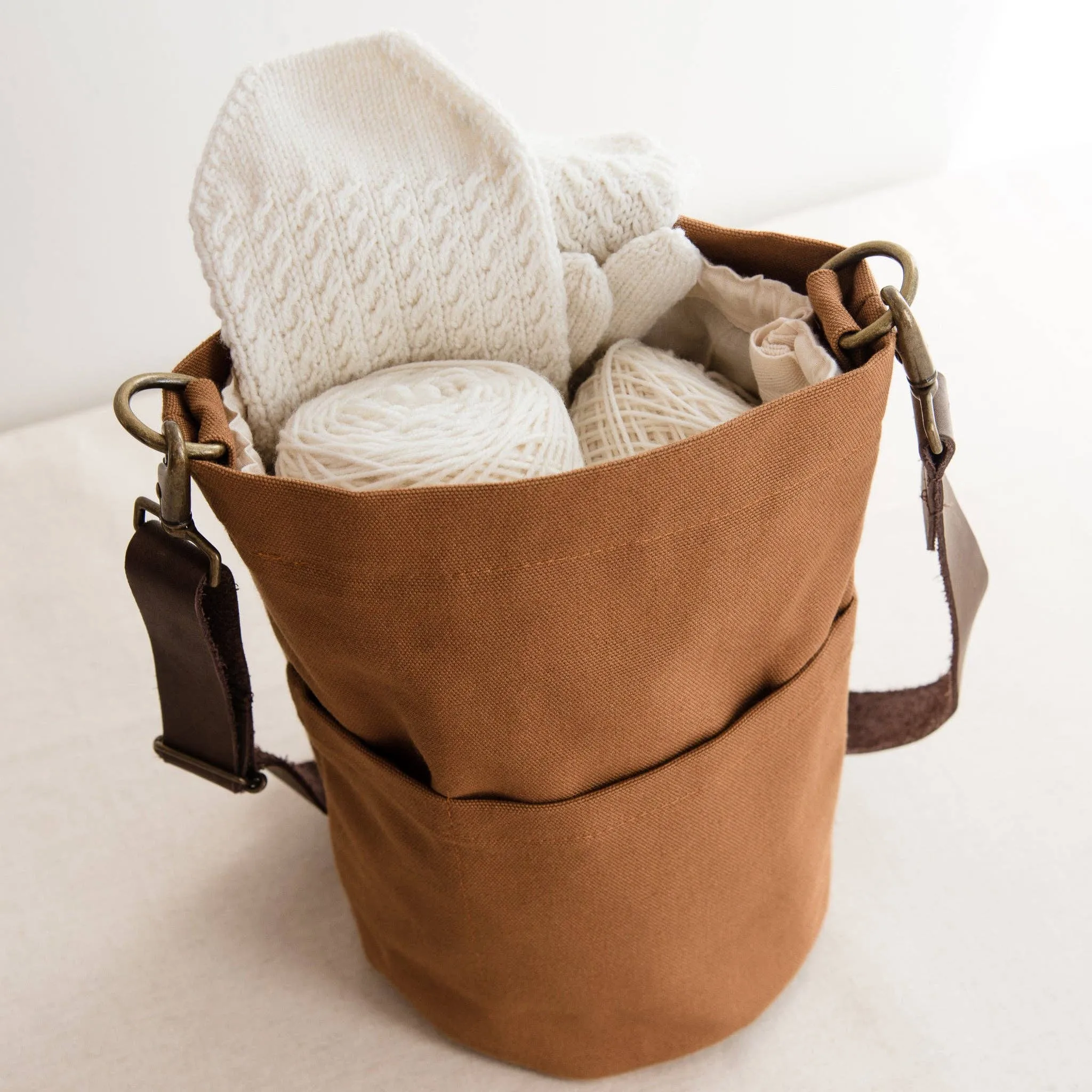 Canvas bucket bag