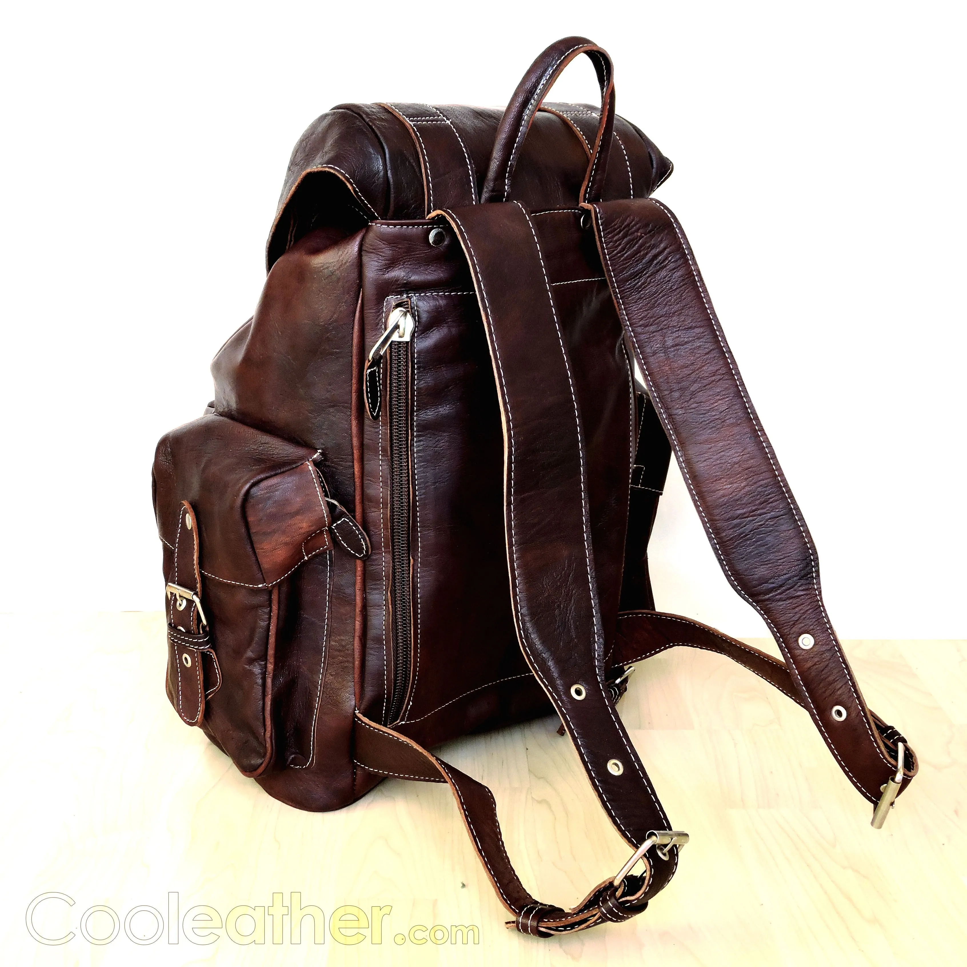 Extra Large Leather Hiking Backpack, 23 Liters Travel Knapsack