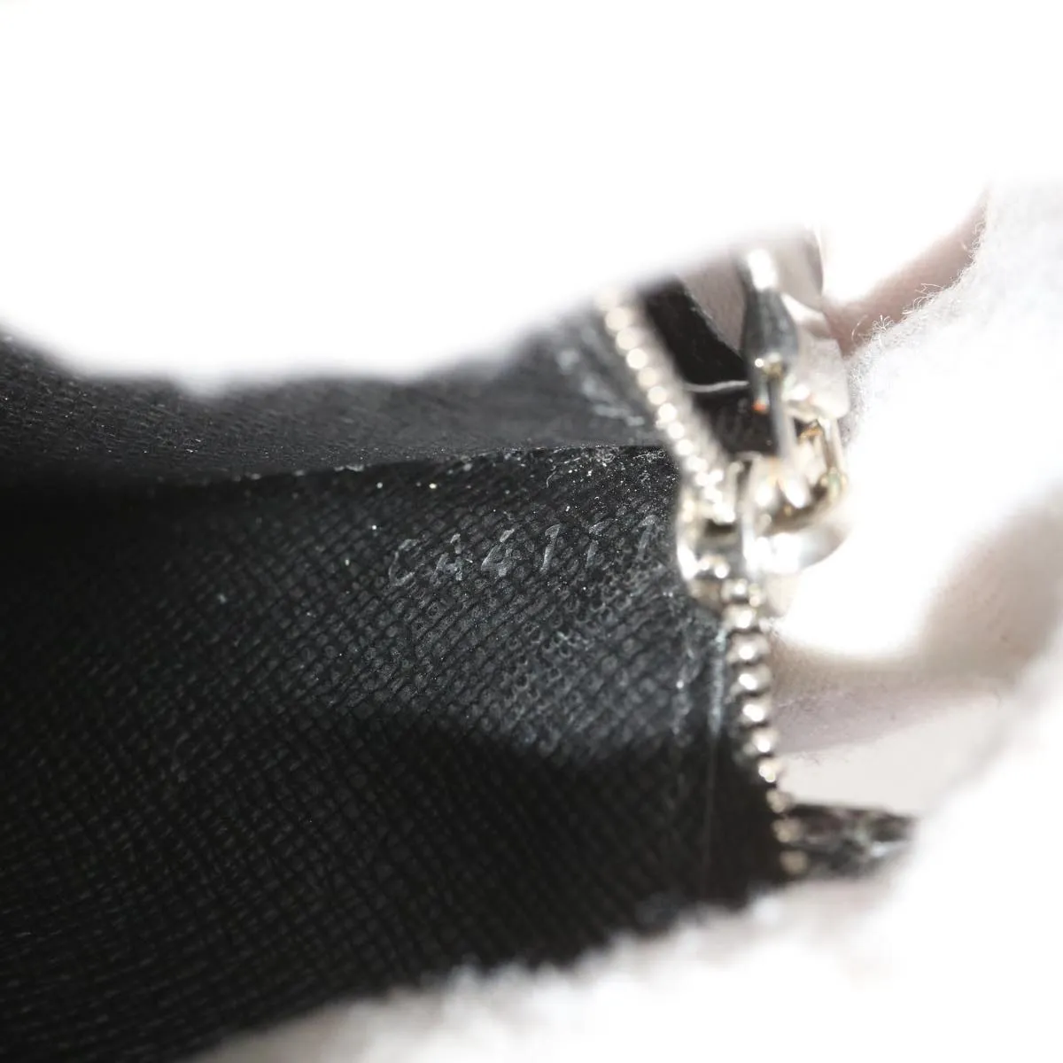 Louis Vuitton Portefeuille Sarah  Leather Wallet  ()
