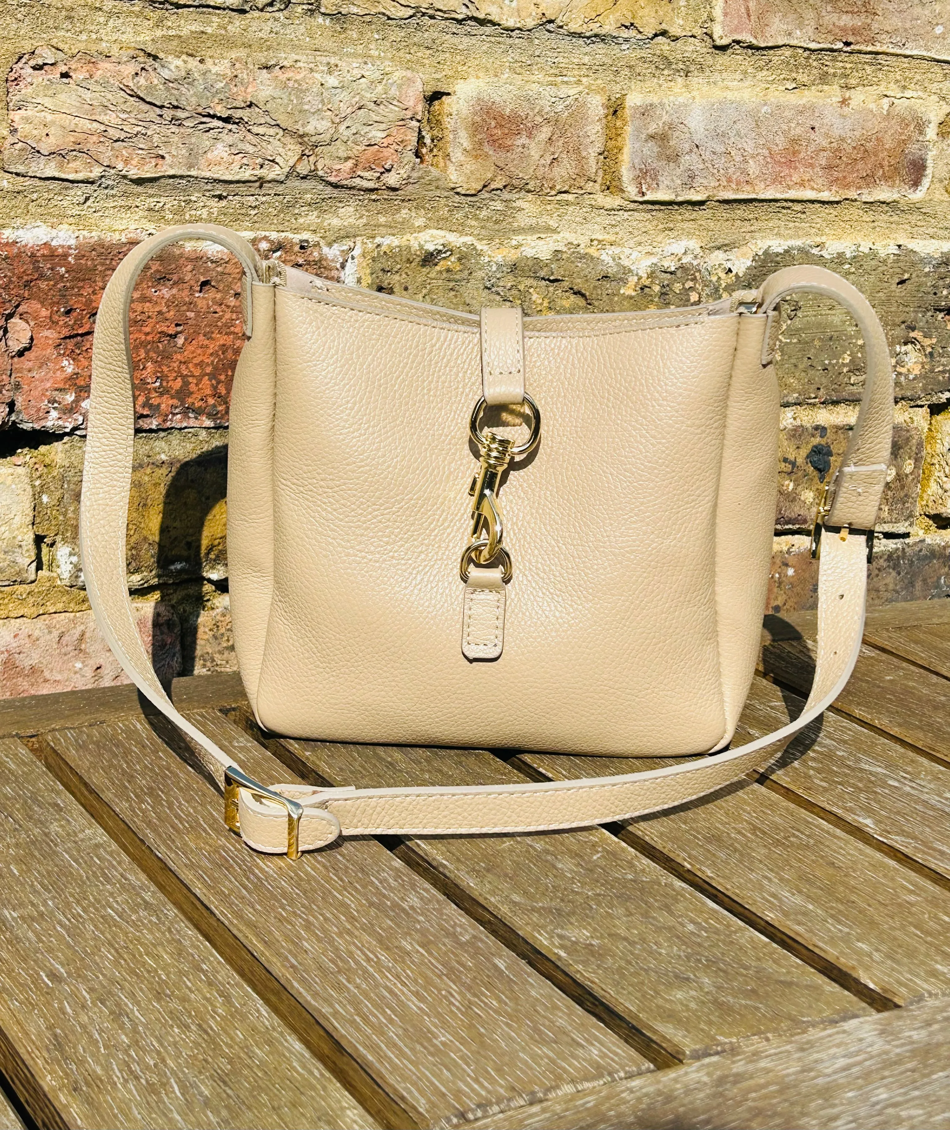 Lucca Messenger Bag | Cream