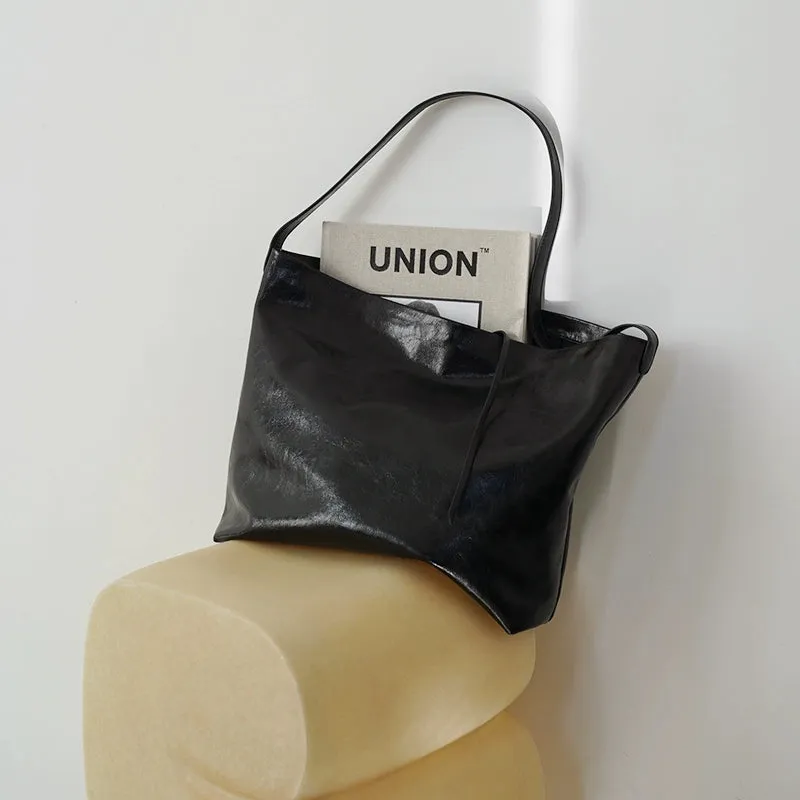 Oil-Waxed Cowhide Tote