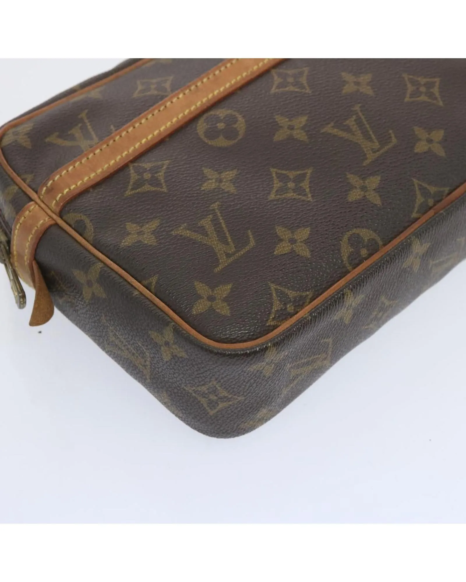 Pochette Voyage Monogram Clutch