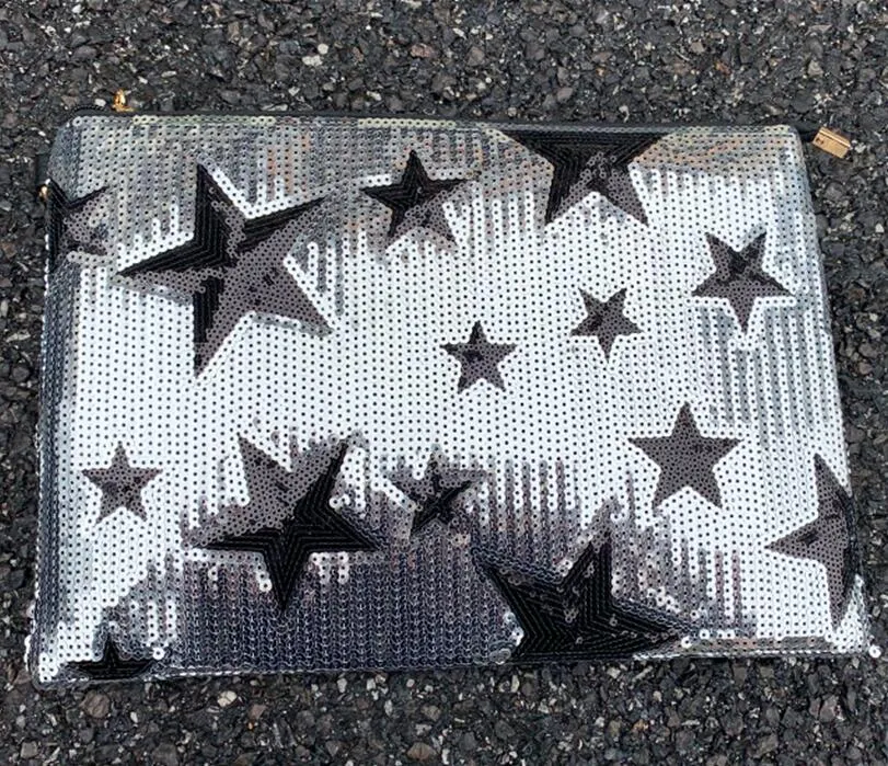 Star Pattern Sequined Clutch
