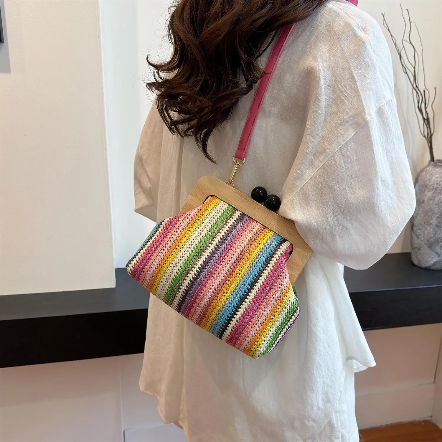 Straw Clip Crossbody Shoulder Bag for Women Clutch Purse Summer Beach Woven Pouch Handbag for Party Vacation