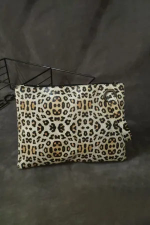 Stylish PU leather leopard clutch
