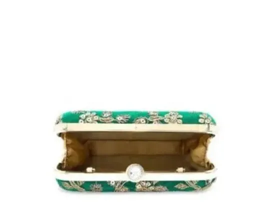 *Stylish Women's Green Clutches