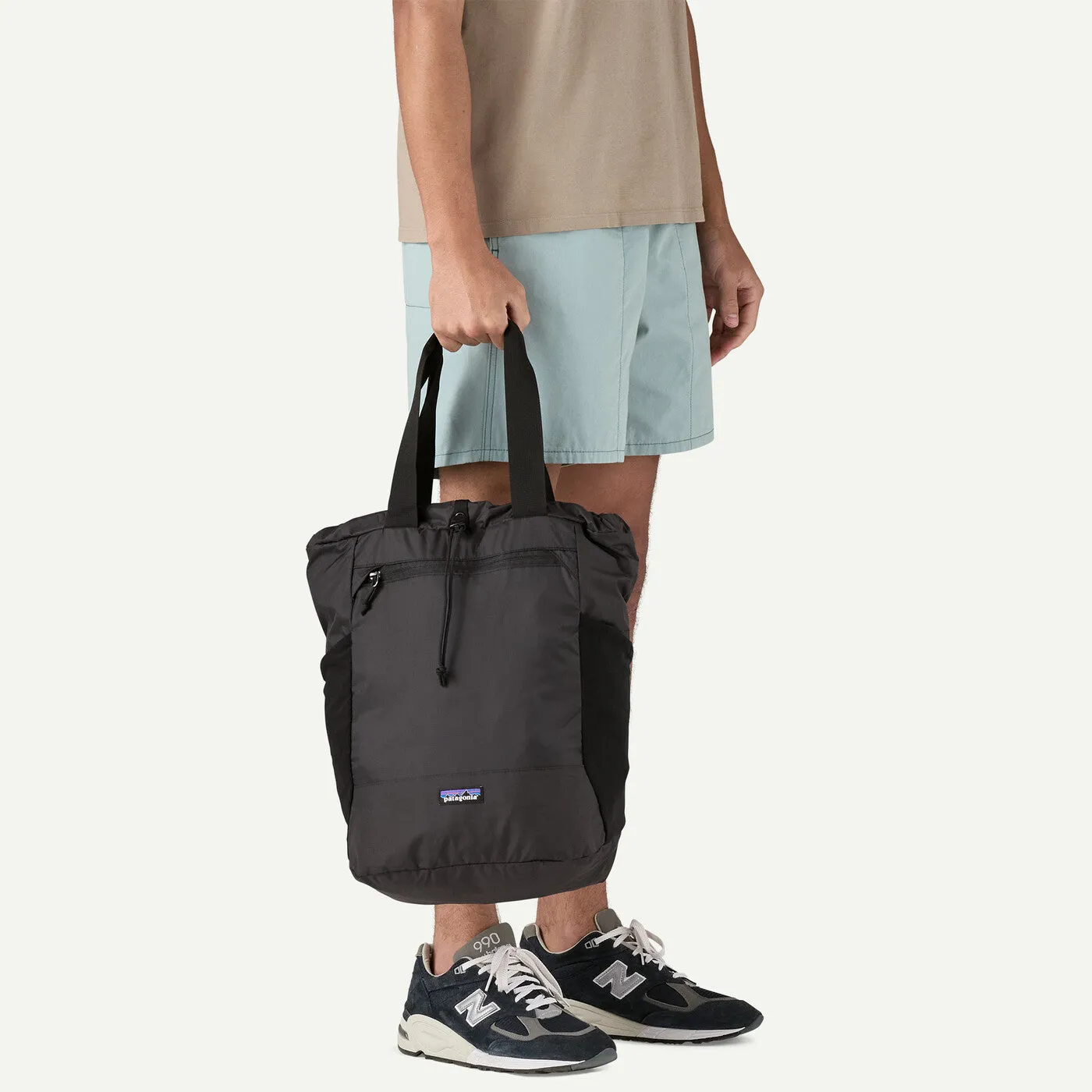 Terravia Tote Pack - Black
