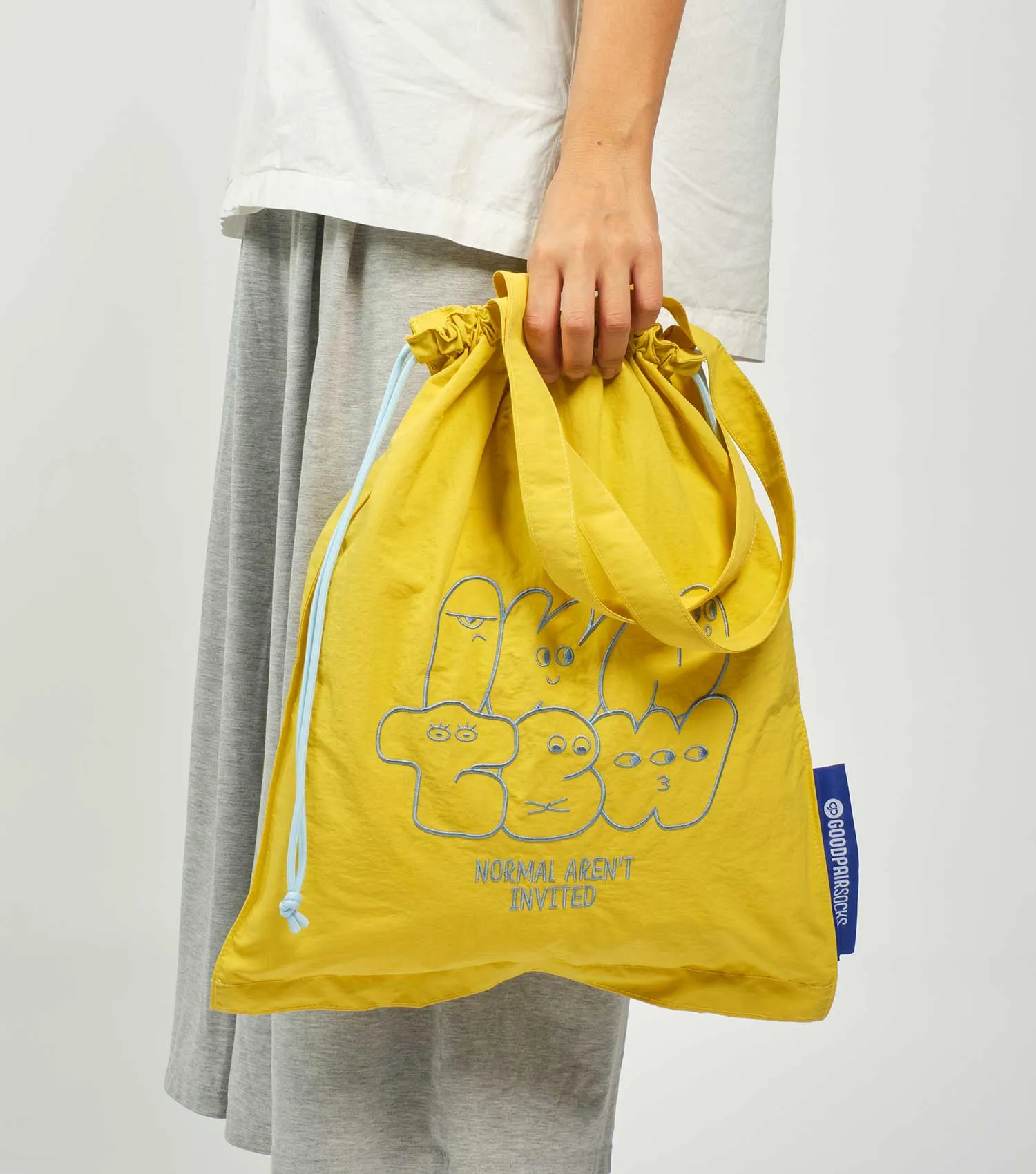 WAWW ‘LIPATO Mustard’—Pocketable Drawstring Bag